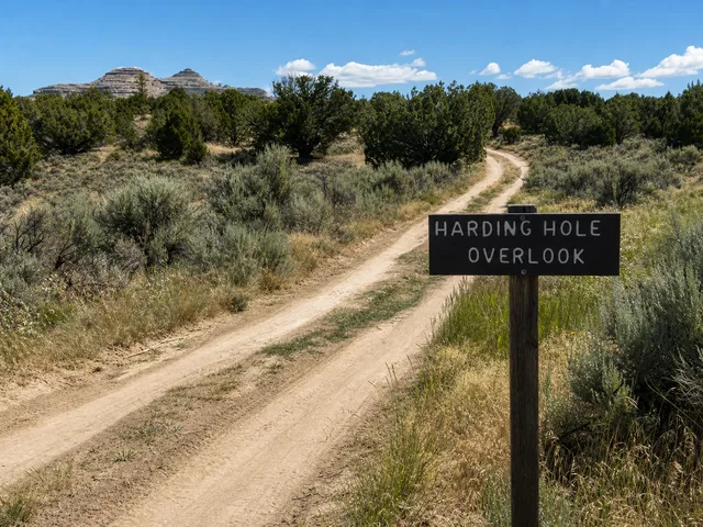 the Harding Hole Overlook sign on Yampa Bench Road in Dinosaur National Monument.